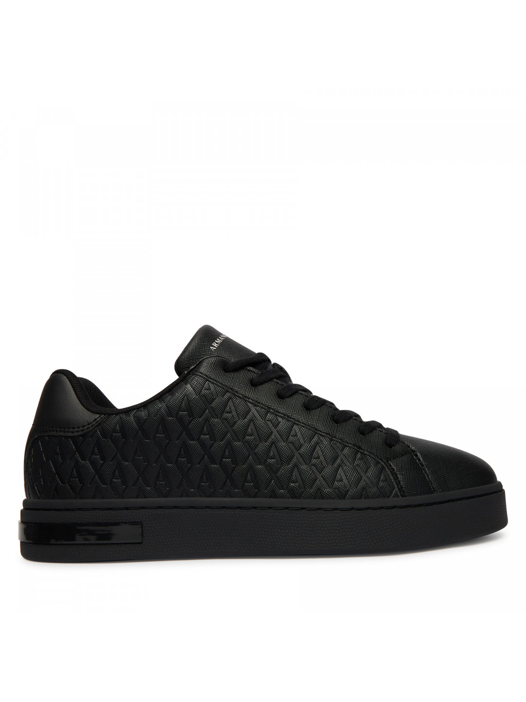 Sneakersy Armani Exchange XM000140 AF11916 MZ715 Černá